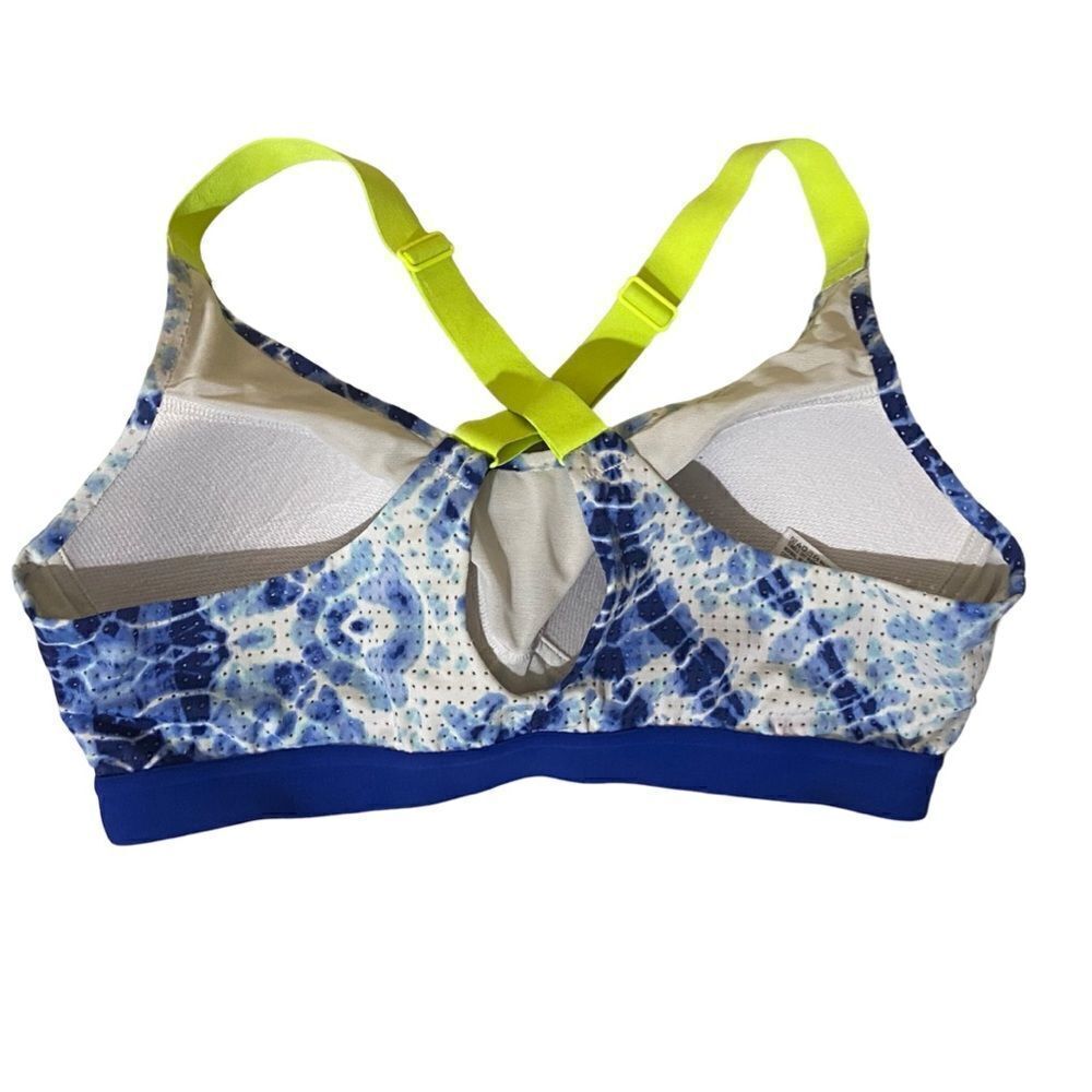 VSX Sport By Victoria’s Secret Blue Tie Dye Run Shorts and Sports Bra - Picture 10 of 11